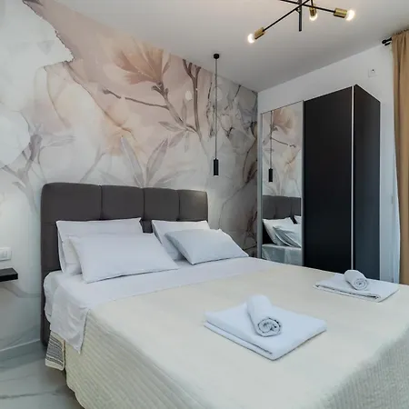 Paradiso Apartment