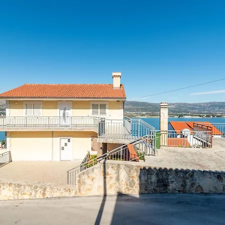 Paradiso Apartament *